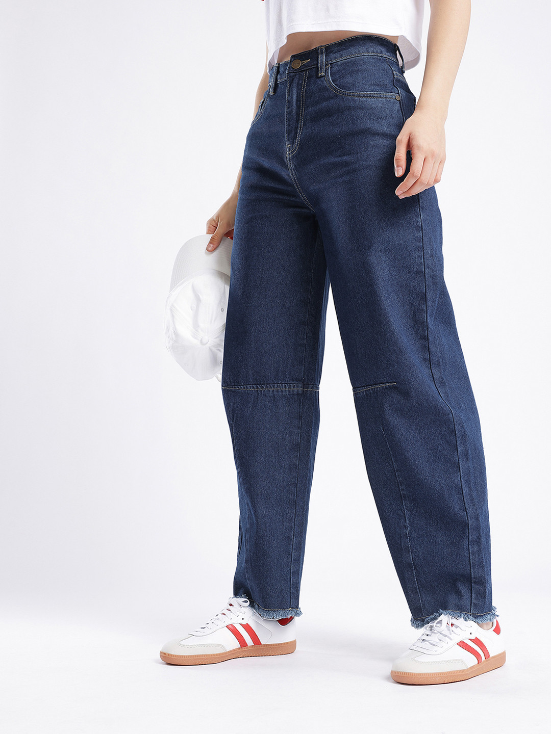 glitchez Women Frayed Hem Barrel Jeans