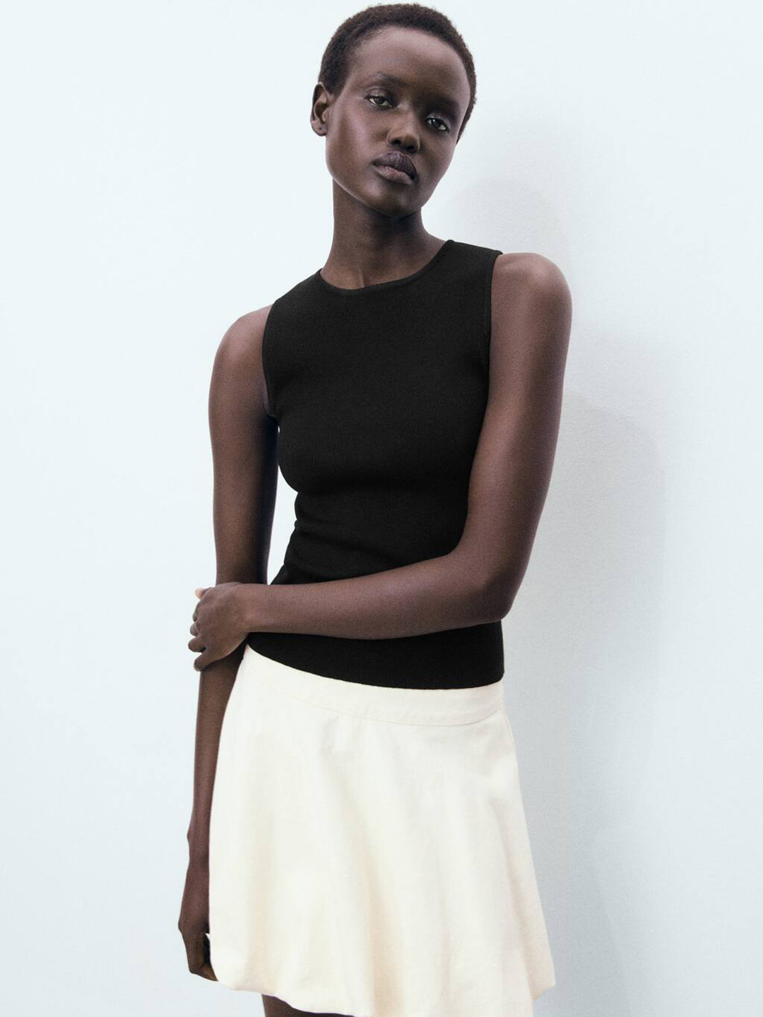 MANGO Knitted Round Neck Sleeveless Fitted Top