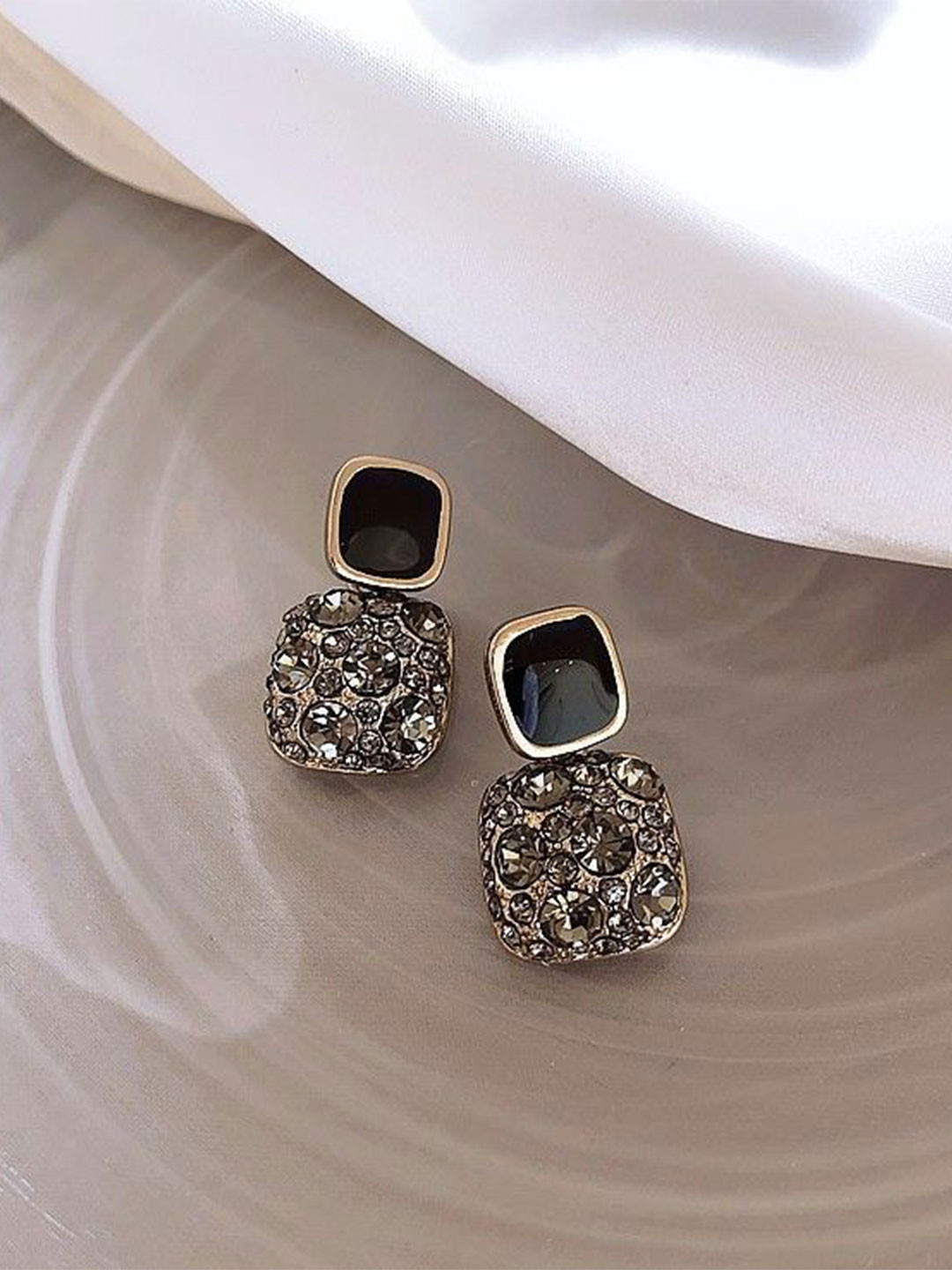 DressBerry Gold-Plated American Diamond Stones Studded Chunky Square Shaped Drop Earrings
