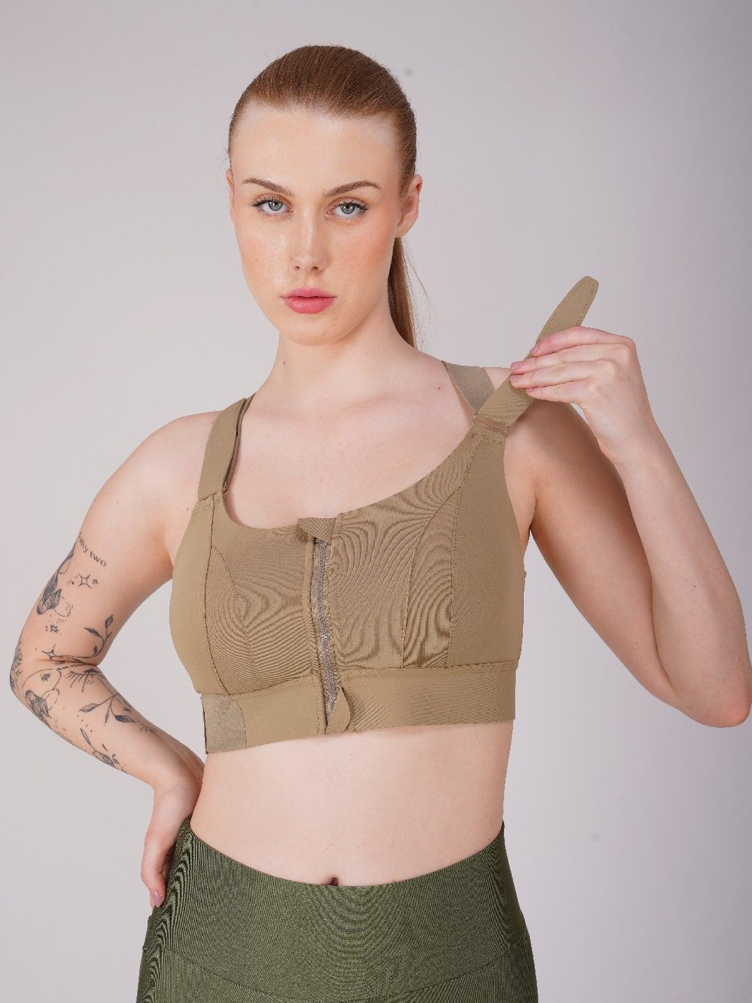 TOMKOT Women Velcro Straps Back Sports Bra