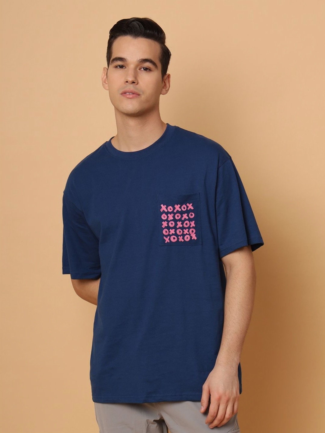 UNSOMBER Unisex Printed Organic Cotton Pockets T-shirt