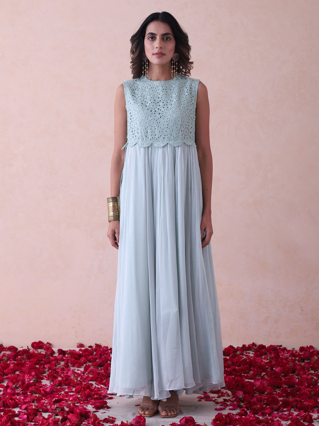 Label Naariti Women Self Design Round Neck Sleeveless Maxi Dress