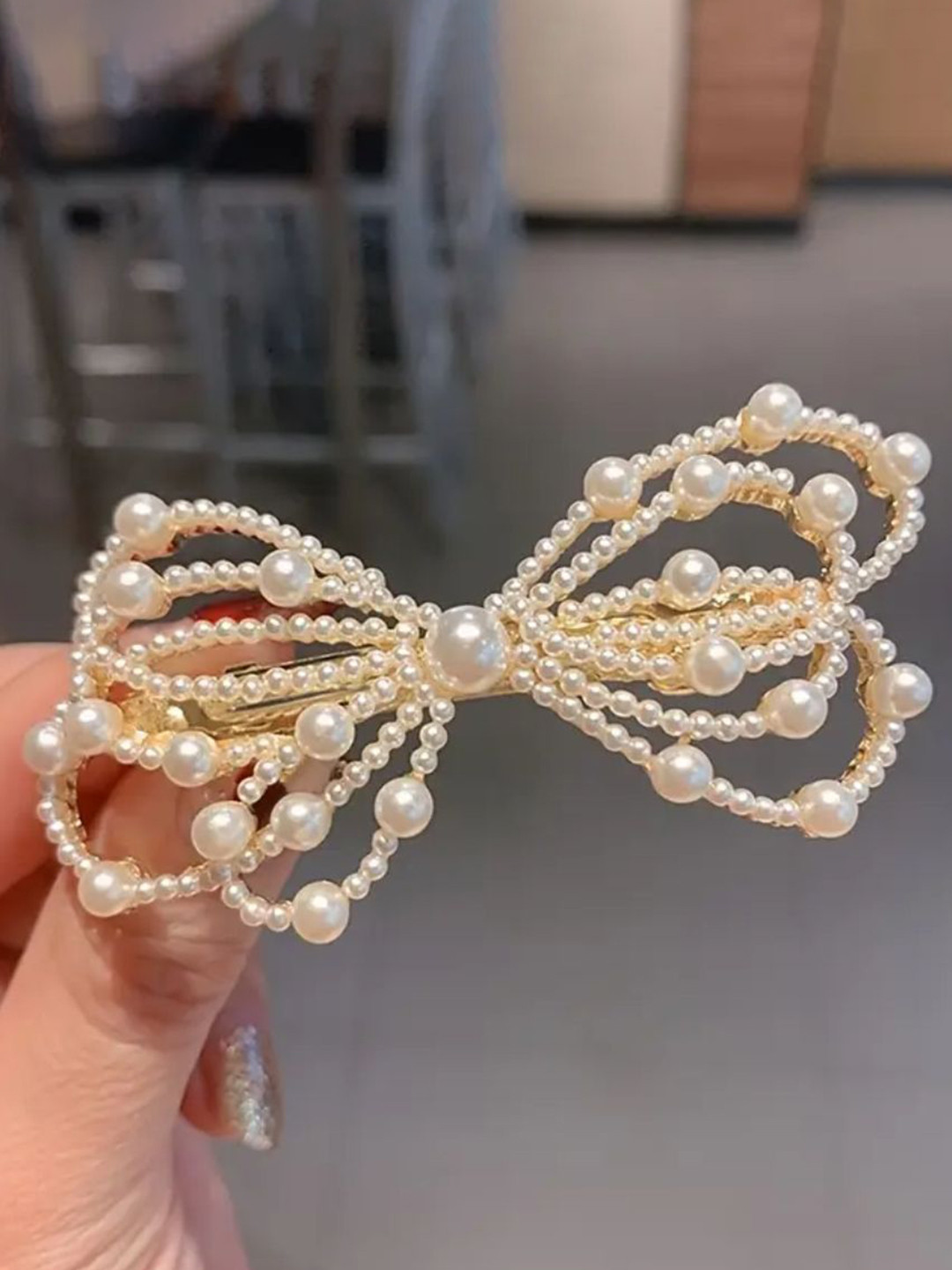 Ziory Girl's Bow-Shaped Hair Clip Adorned with Crystals And Faux Pearls