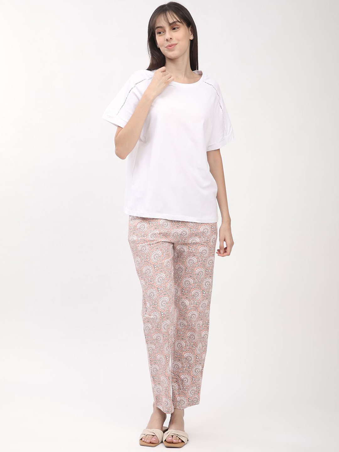 R&B Floral Printed Pure Cotton Relexed Fit Night suit
