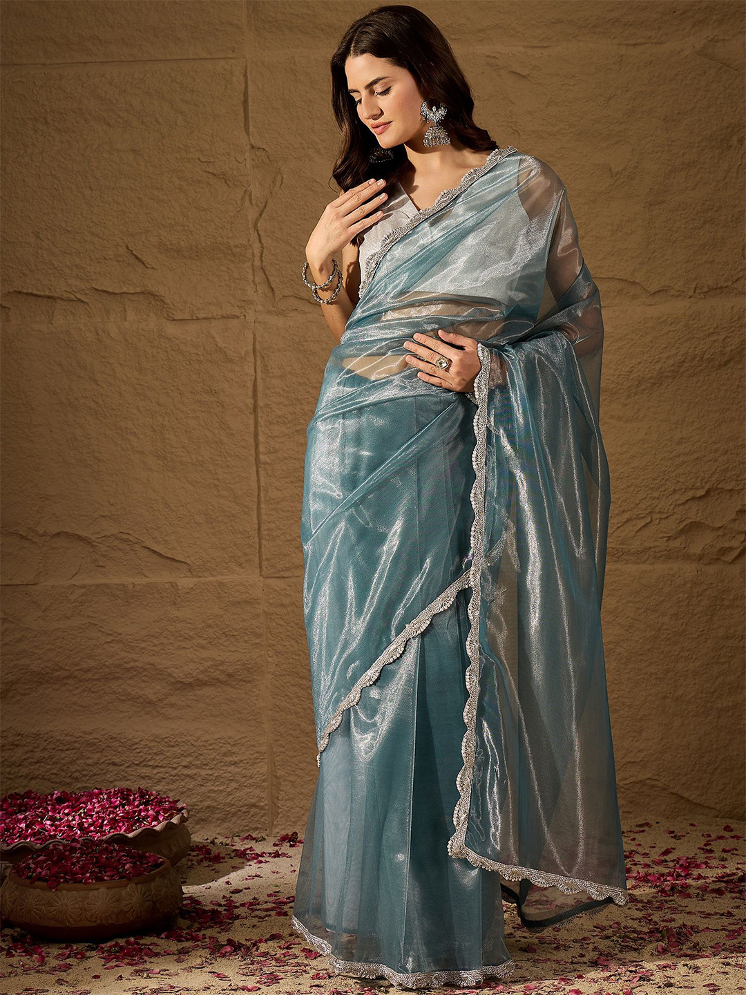 House of Pataudi Lace Embellished Fancy Border Saree With Unstitched Blouse