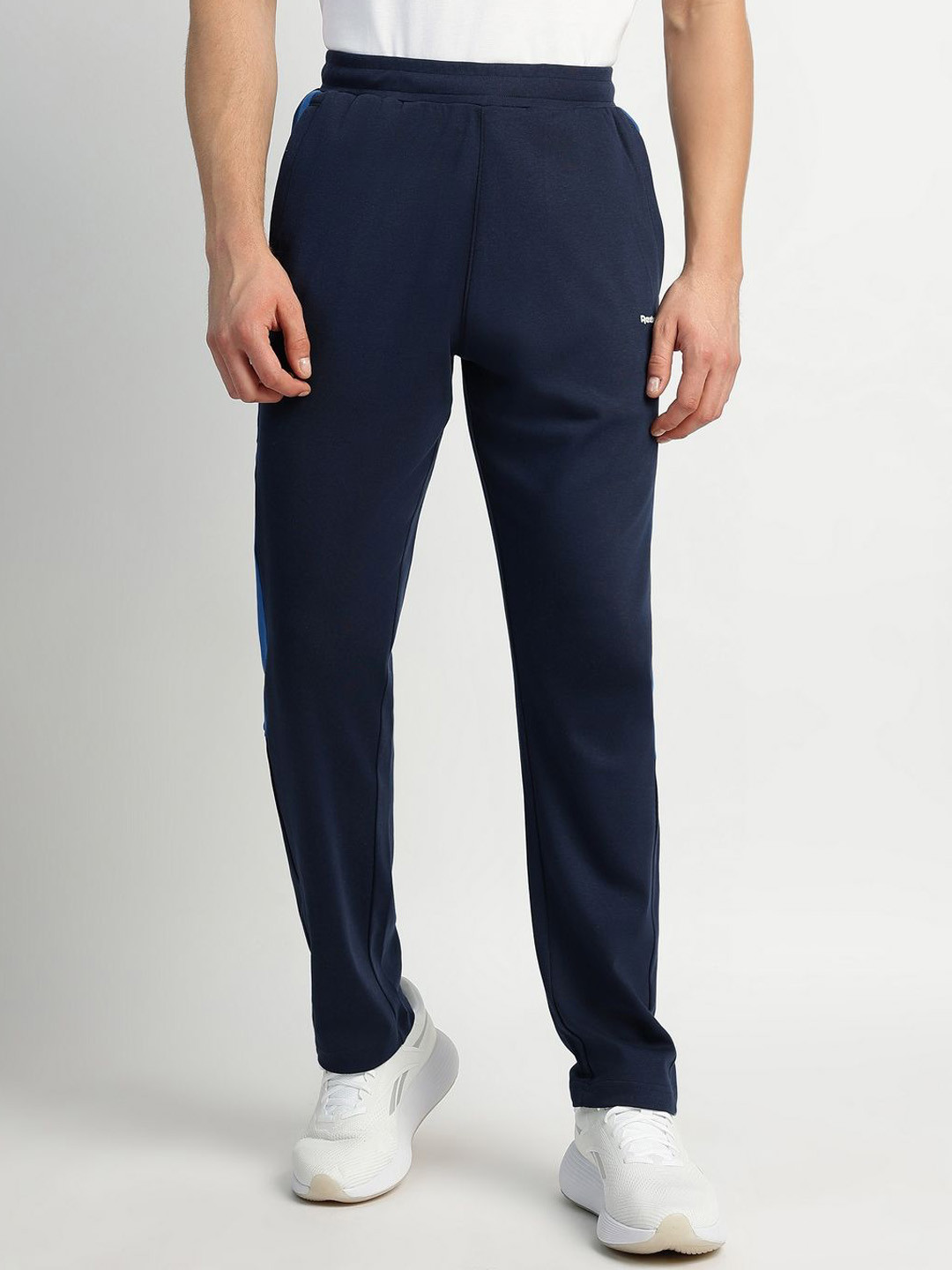 Reebok Men Colorblocked Mid-Rise Track Pants