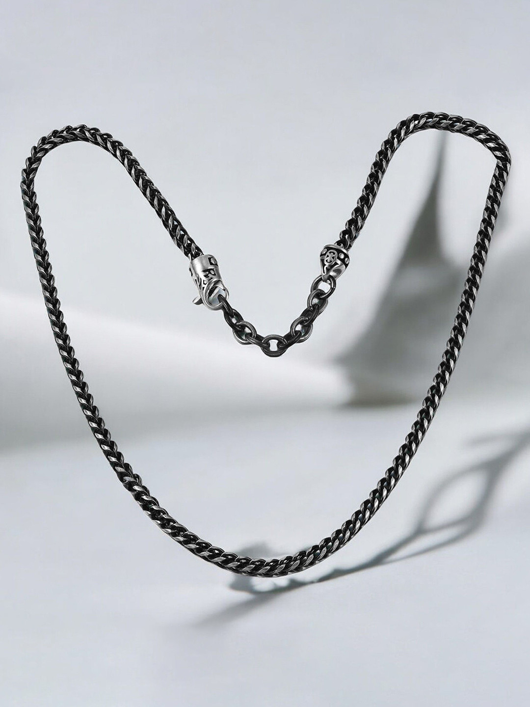 Aiza Men Classic Black Cuban Neckchain