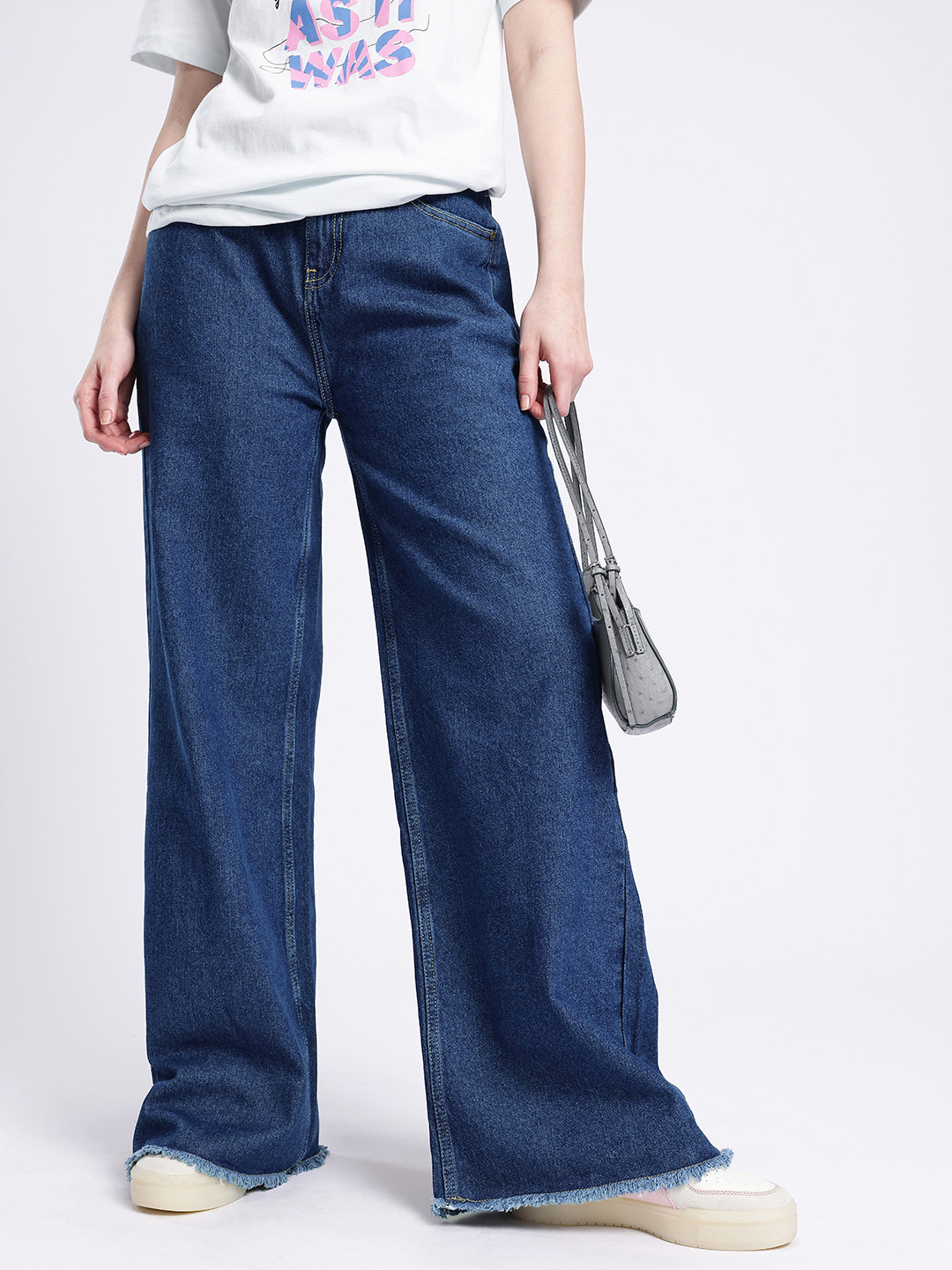 glitchez Women Baggy Wide Leg High-Rise Frayed Jeans
