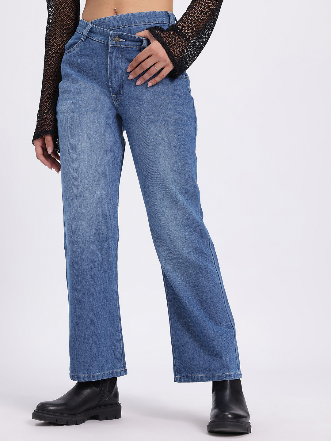 glitchez Women Asymmetric Closure Baggy Fit Jeans