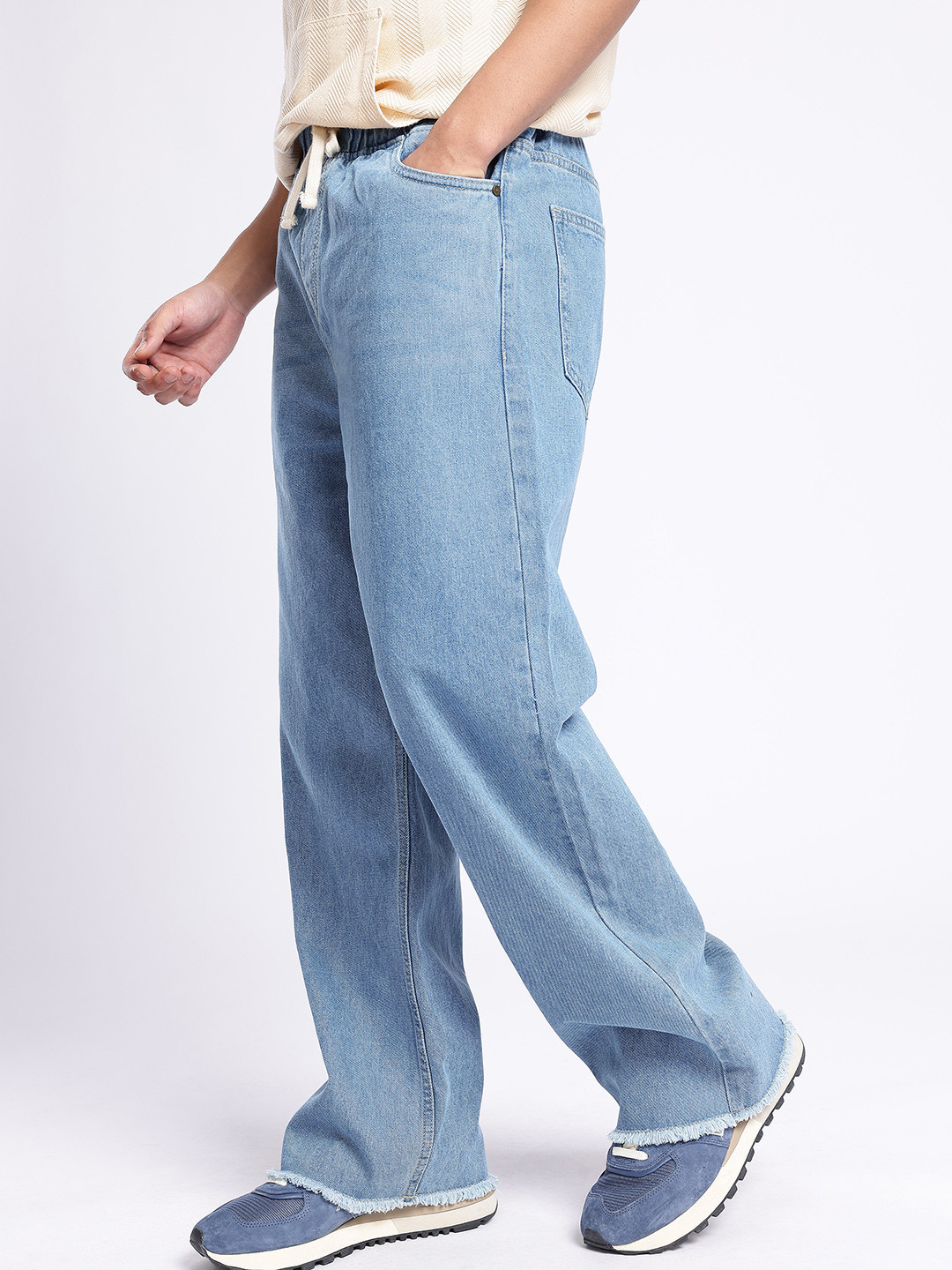 glitchez Men Wide Leg Frayed Jeans