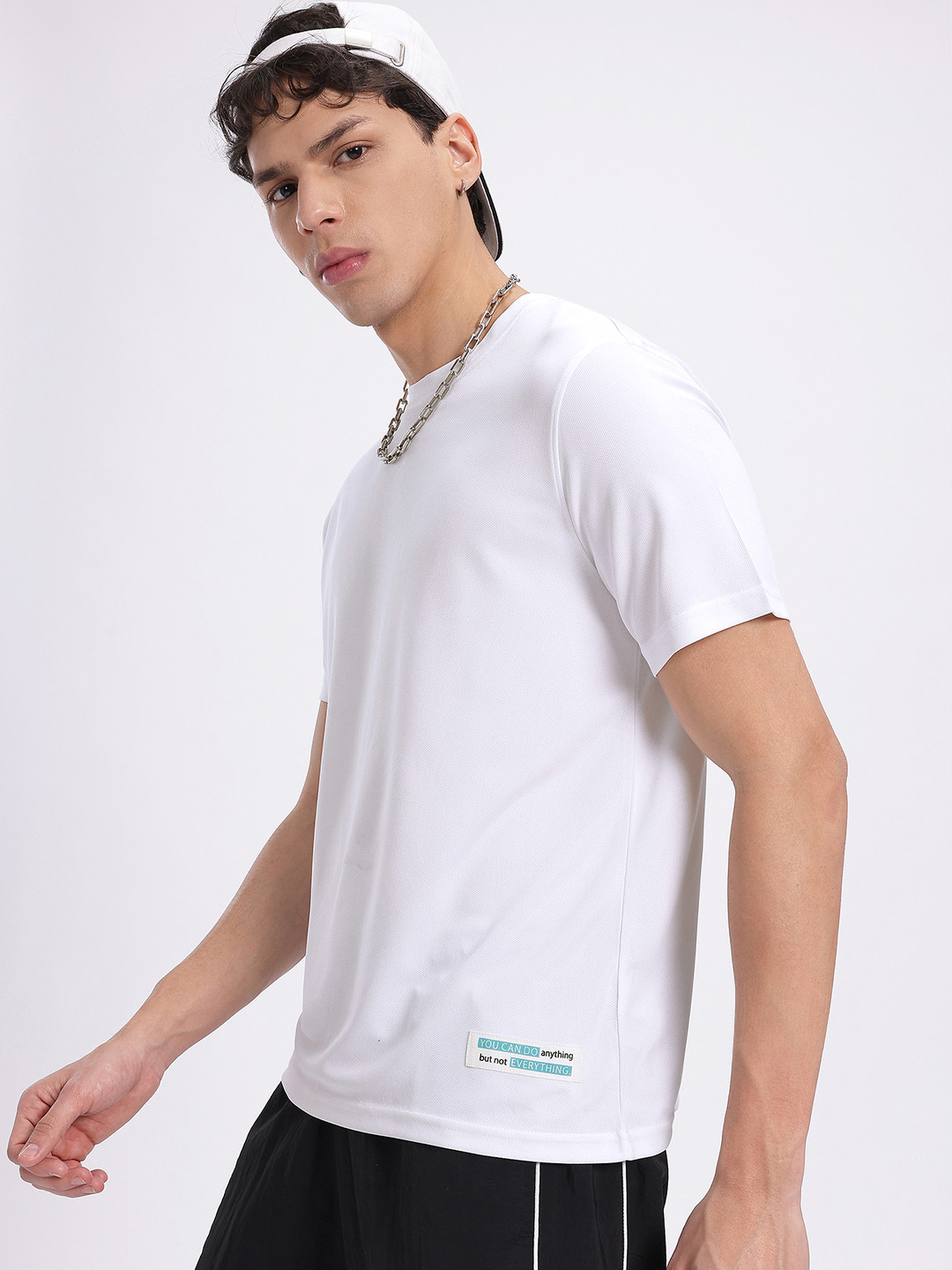 glitchez Solid Round Neck Tee