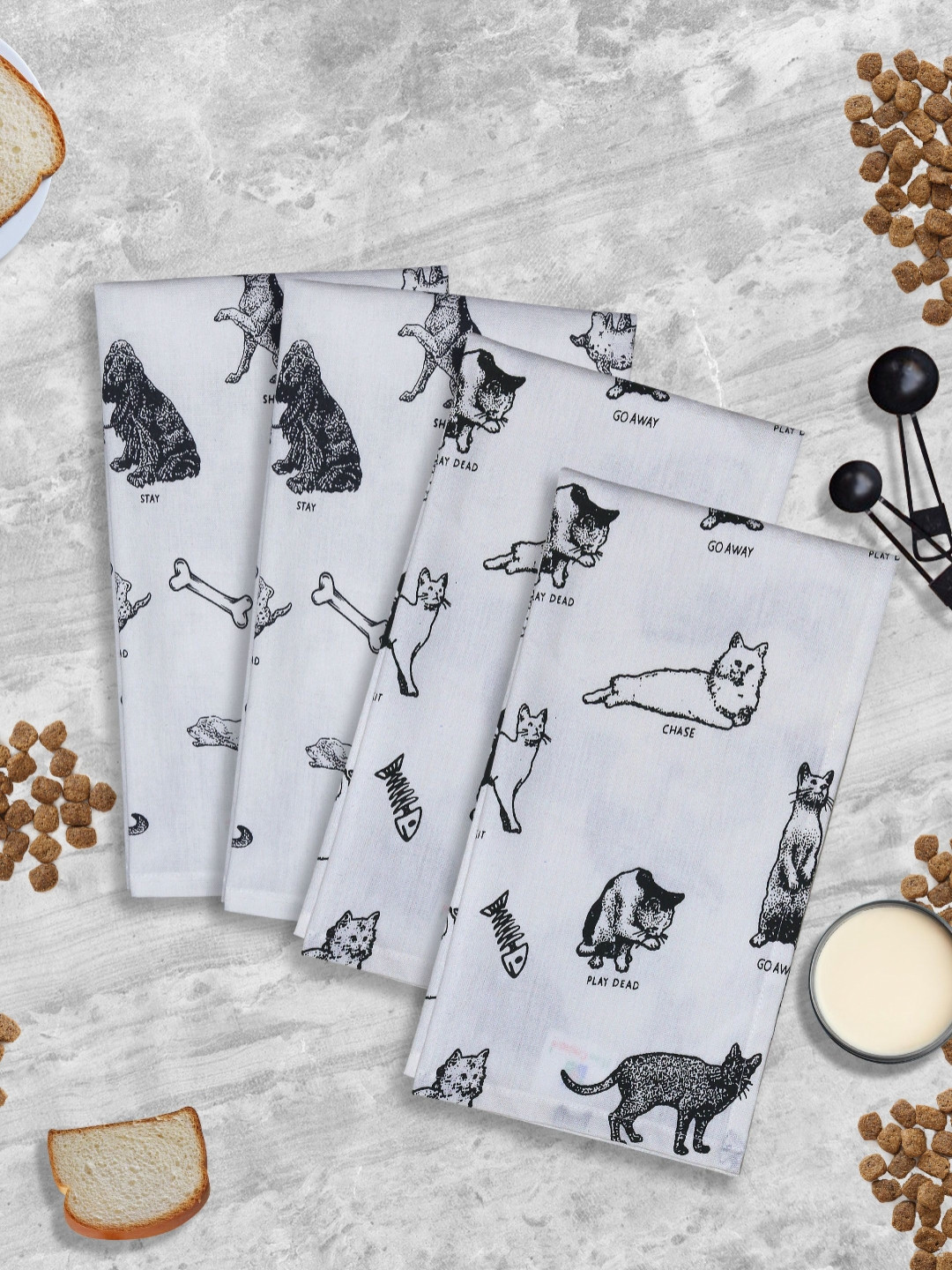 HOME COLORS.IN 4Pcs Black & White Printed Cotton Kitchen Towels