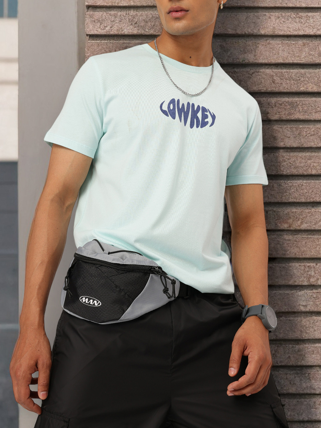 glitchez Lowkey Vibes Typography Printed T-shirt