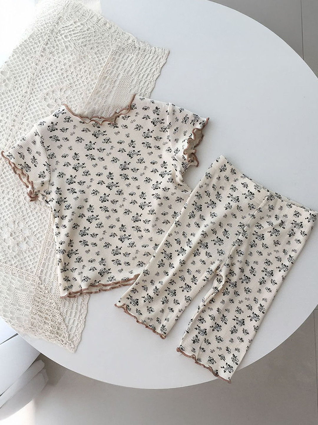 FOREVER FRIDAY Girls Printed Round Neck Top with Trouser
