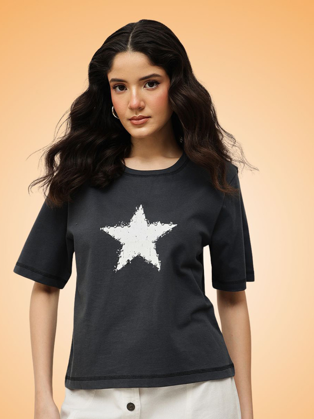 Espresso Graphic Star Printed Round Neck Short Sleeves Relaxed Fit Pure Cotton T-Shirt