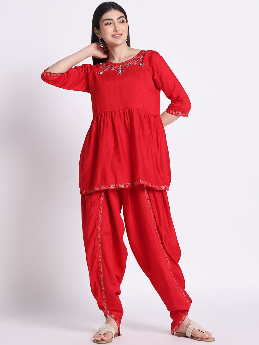 Silselah Ethnic Motifs Embroidered Round Neck A Line Tunic With Salwar
