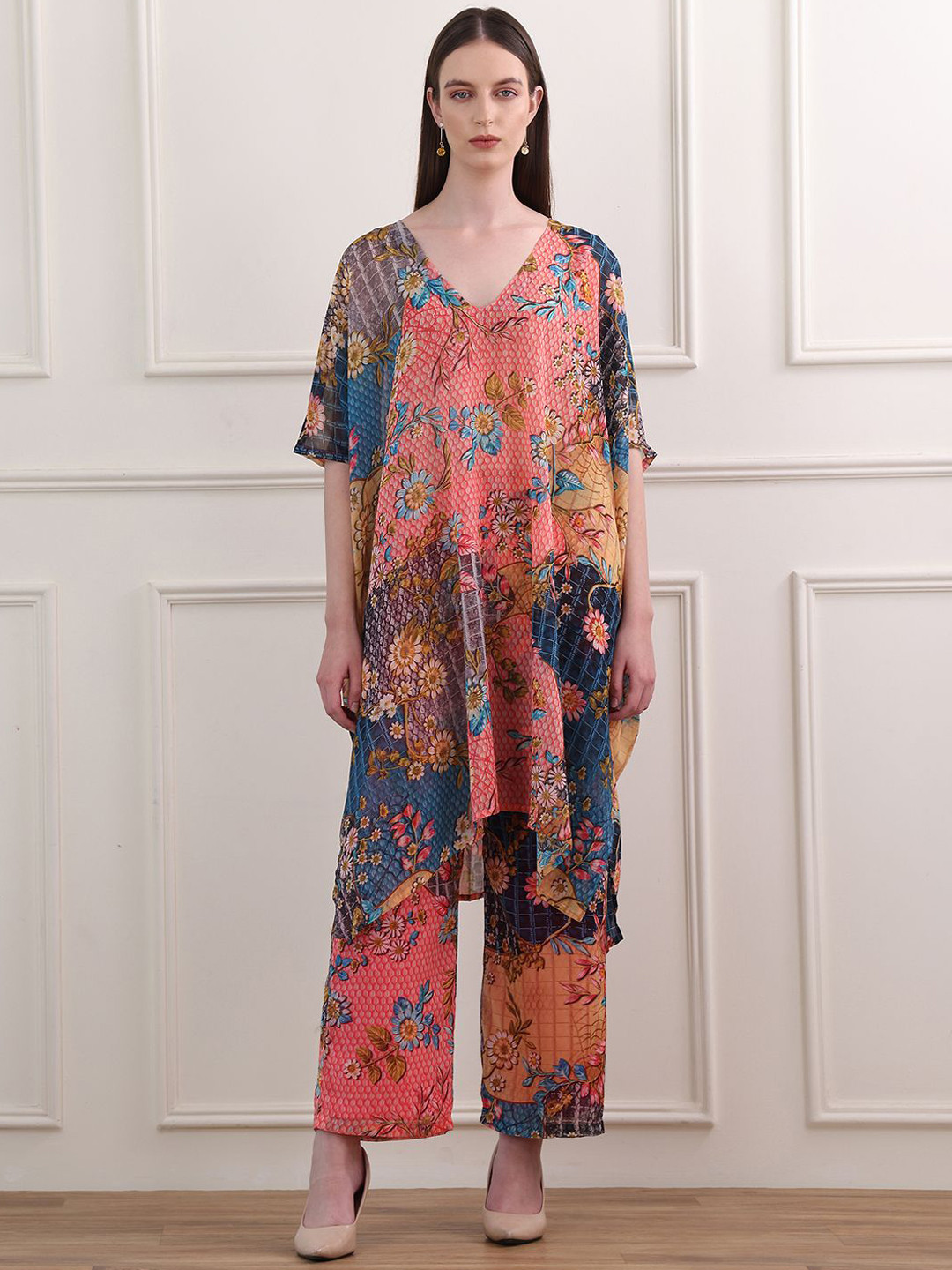 MILOST Printed V-Neck Kaftan With Trousers Co-Ords