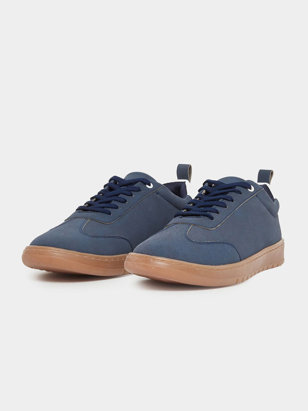 Styli Men Old Money Lace-Up Comfortable Cushioned Insole Sneakers