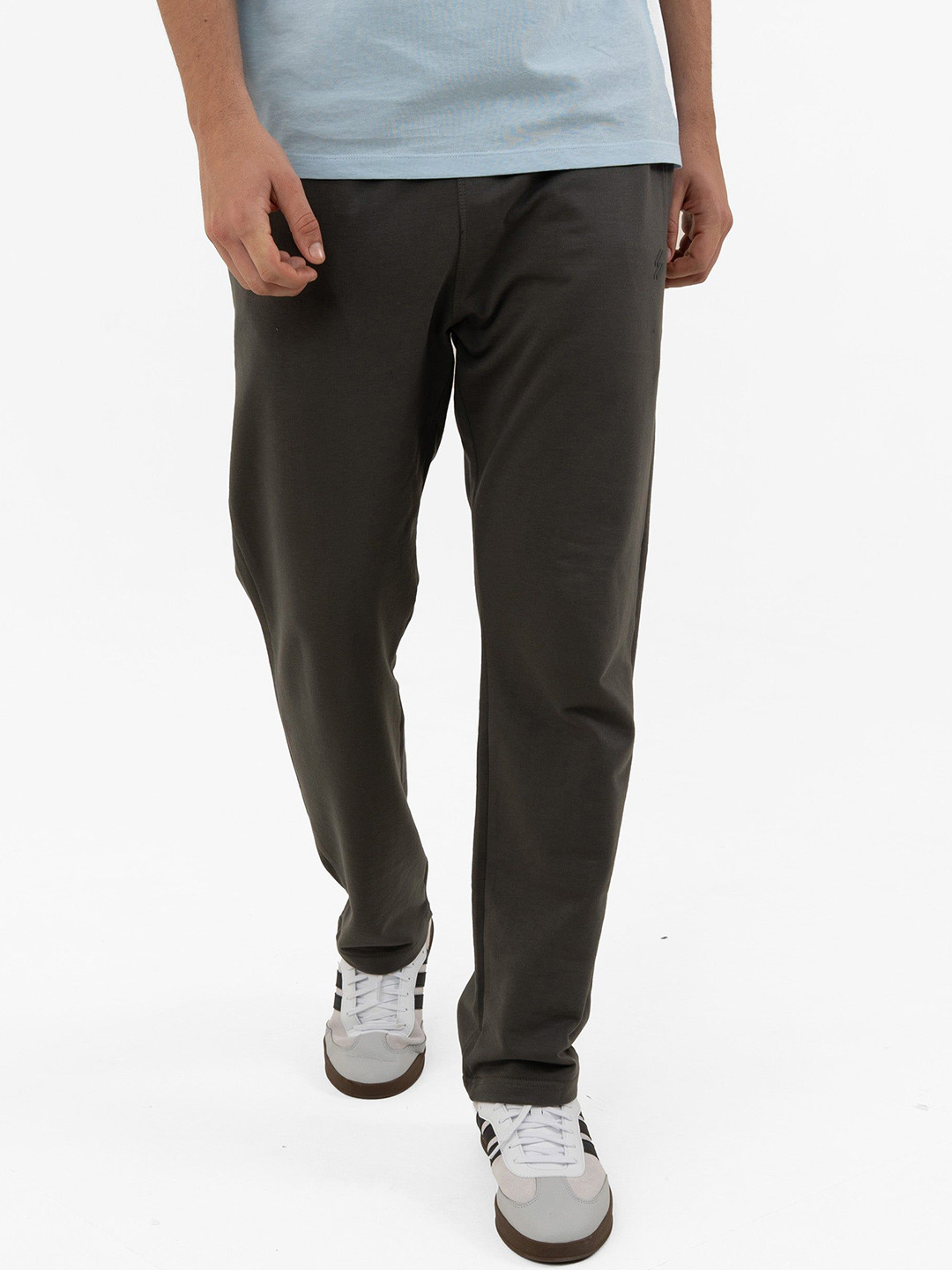 DCYPHR Men's Lightweight Mid Rise Track Pant