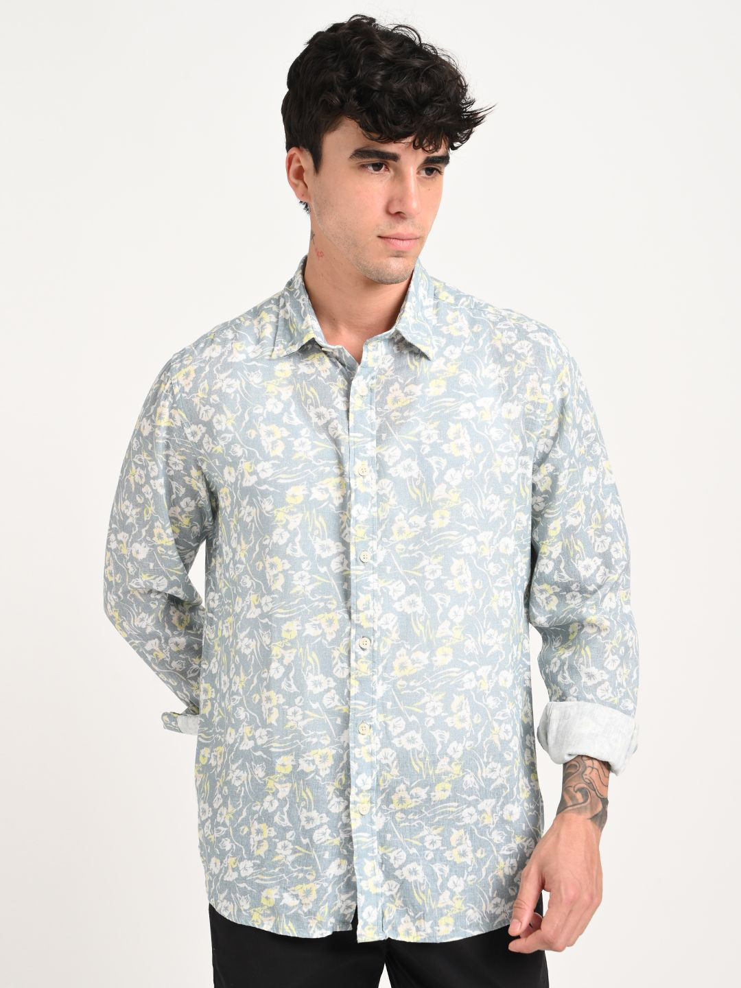 Blu MNKY Floral Printed Spread Collar Long Sleeves Cotton Smart Slim Fit Shirt
