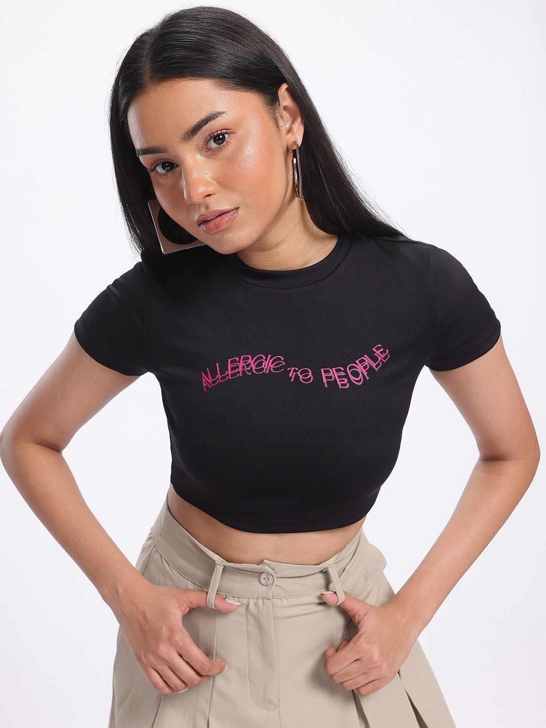 glitchez Typography printed Cropped Slim Fit T-shirt
