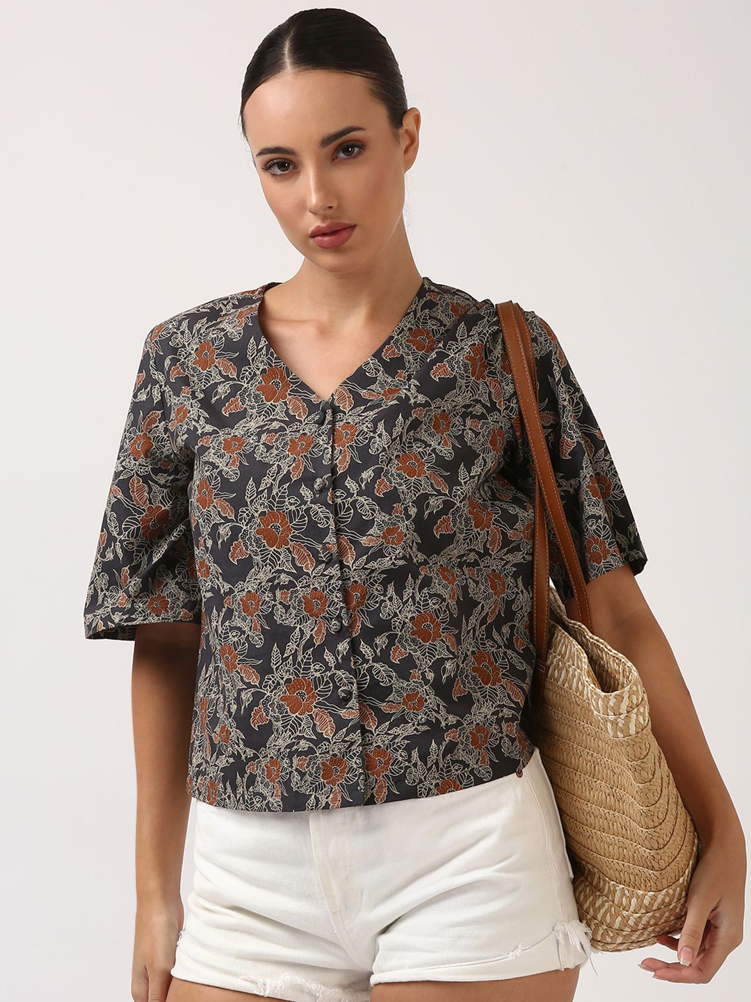 Jolene.club Floral Printed Flare Sleeve Cotton Top