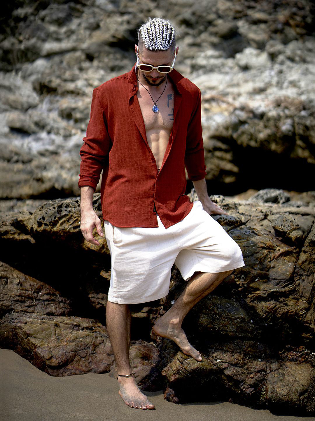 Campus Sutra Comfort Cubic-Woven Self Design Regular Fit Casual Shirt