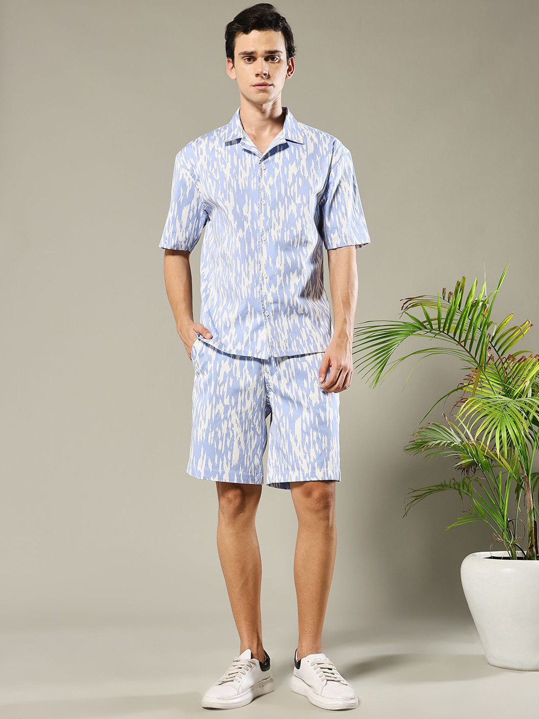 PRONK Printed Collar Neck Shirt With Shorts Co-Ords