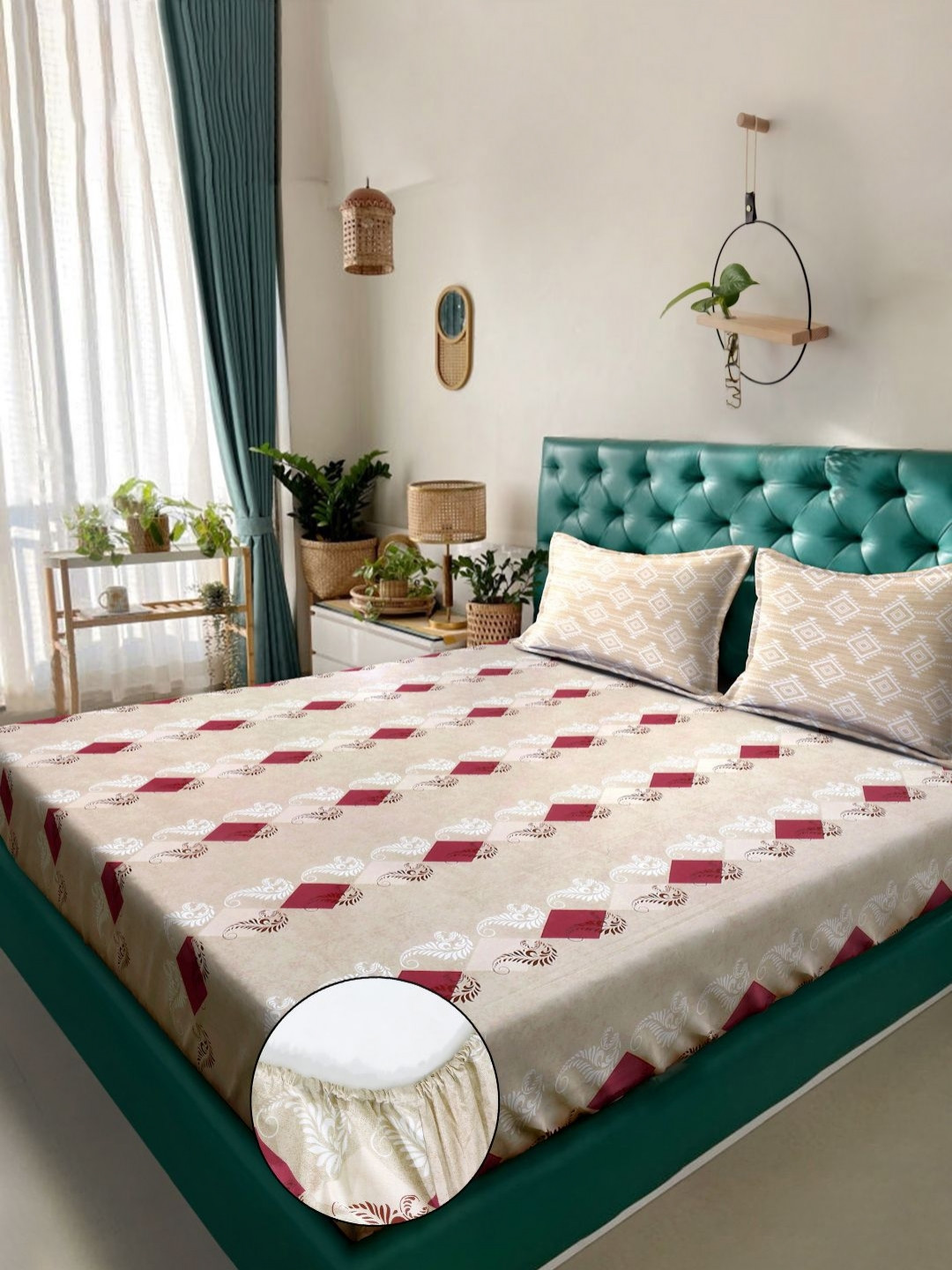 KLOTTHE Beige Geometric Printed Fitted 400 TC Cotton King Bedsheet & 2 Pillow Covers