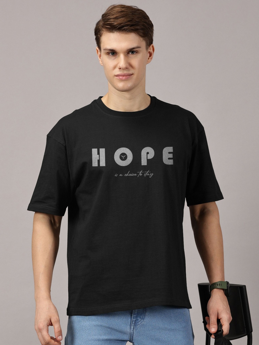 LEON Typography Printed Drop Shoulder sleeves Cotton Oversized T-shirt