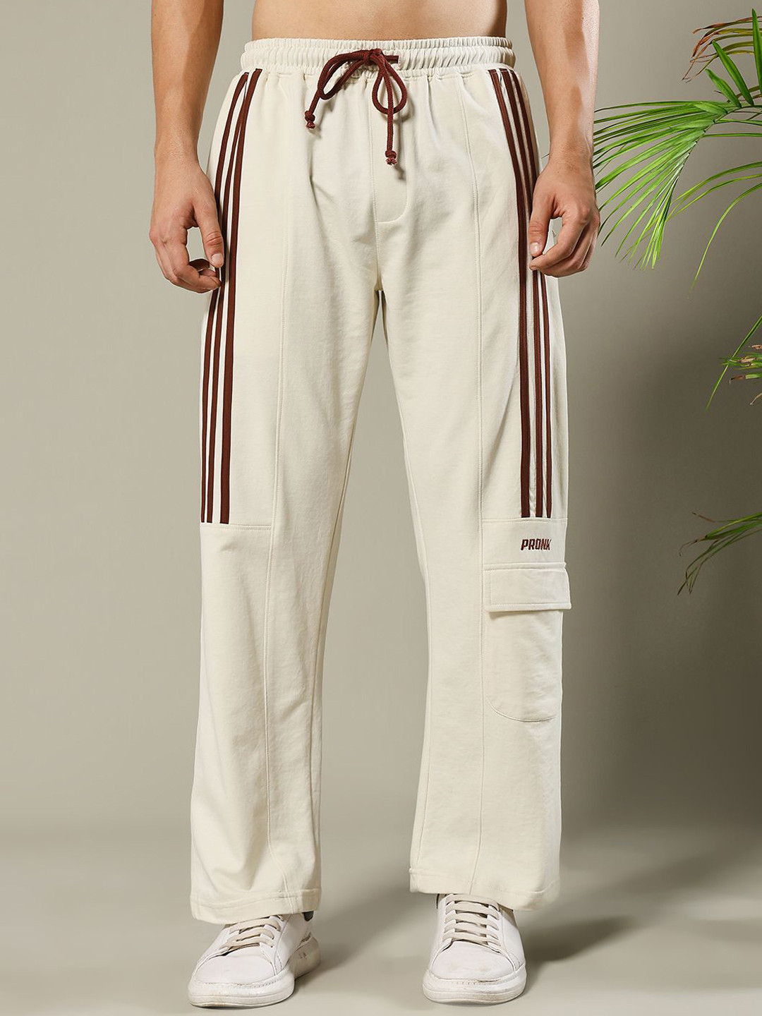 PRONK Men Cargo Pants With Side Stripes