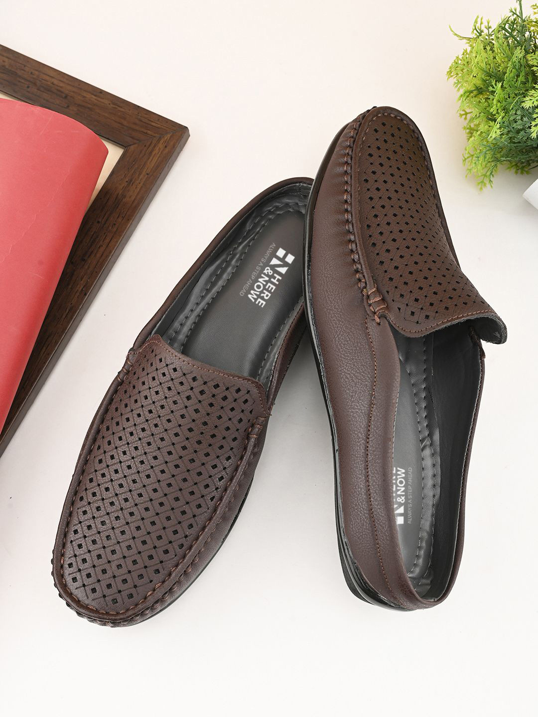 HERE&NOW Men PU Laser Cuts Mules