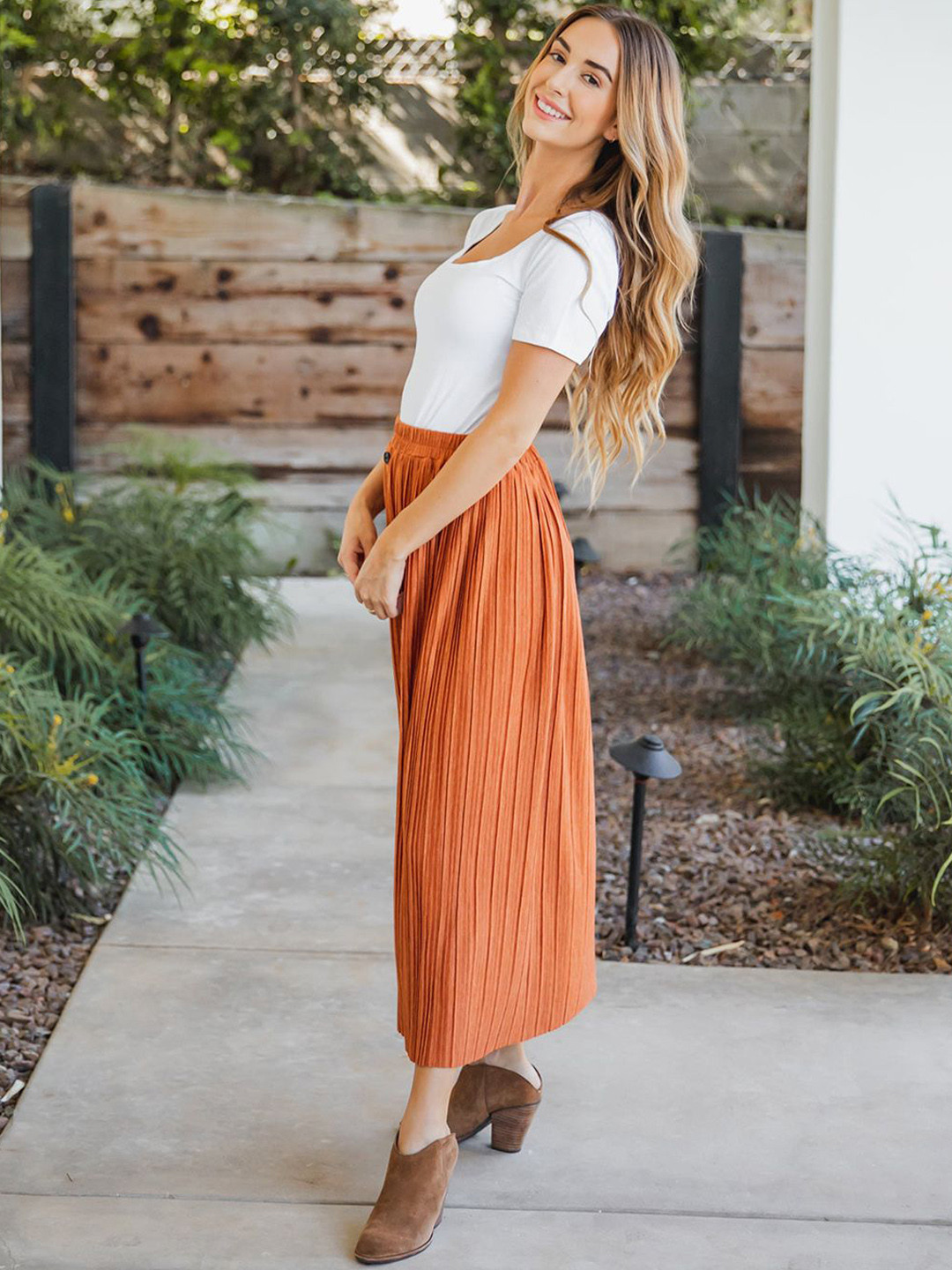 JC Mode Pleated Flare Midi Skirt