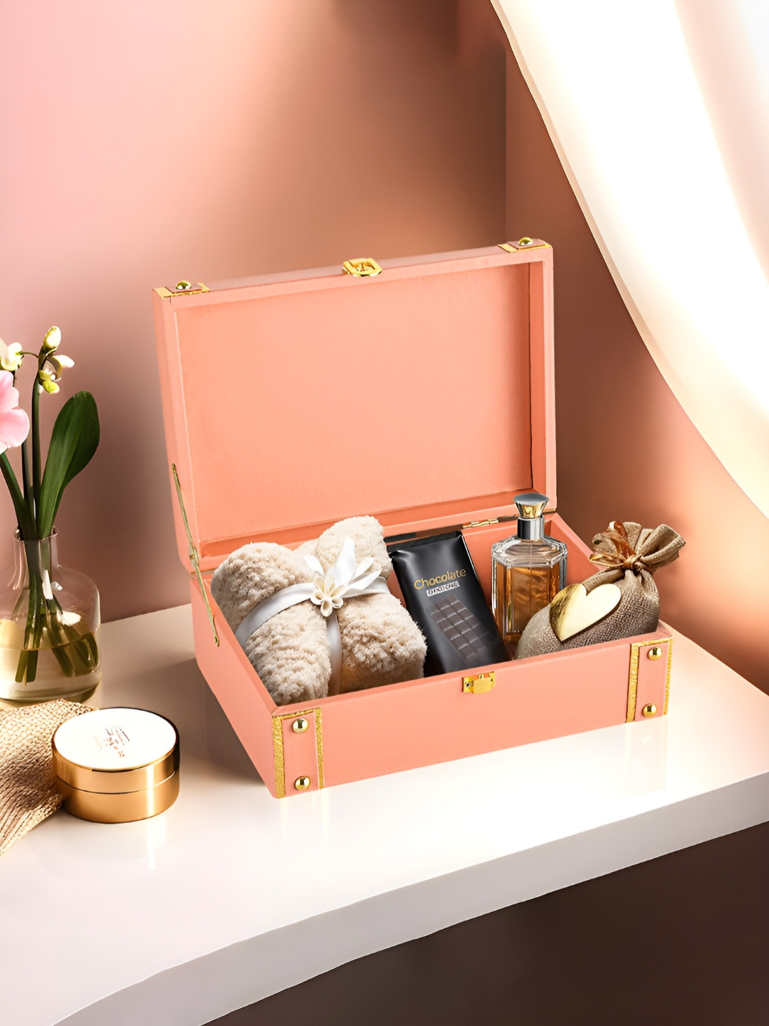 Aura Pink Synthetic Leather Trunk Box Jewellery Organisers Storage Box with Lock