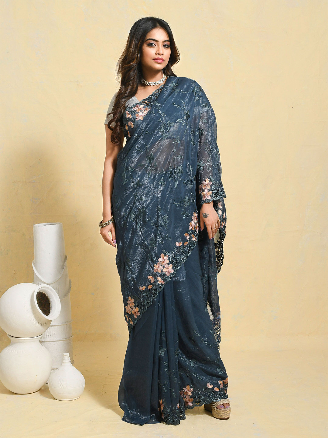 Rupeshwari Floral Embroidered Saree