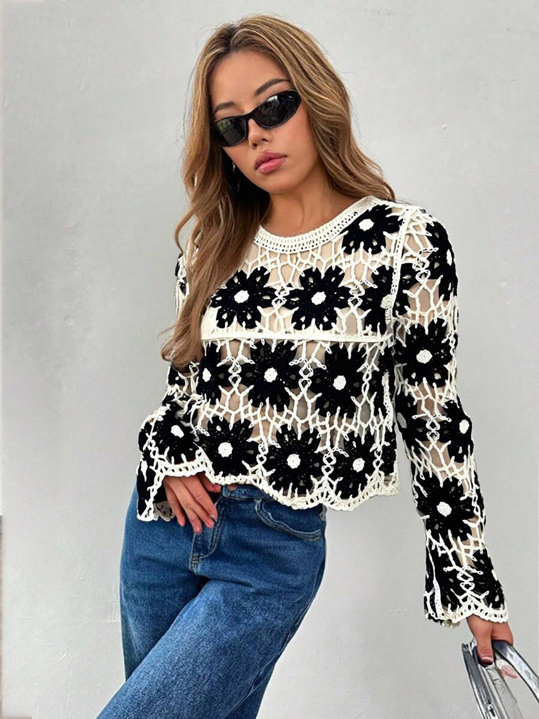 JC Mode Women Crochet Floral Round Neck Long Sleeves Crop Top