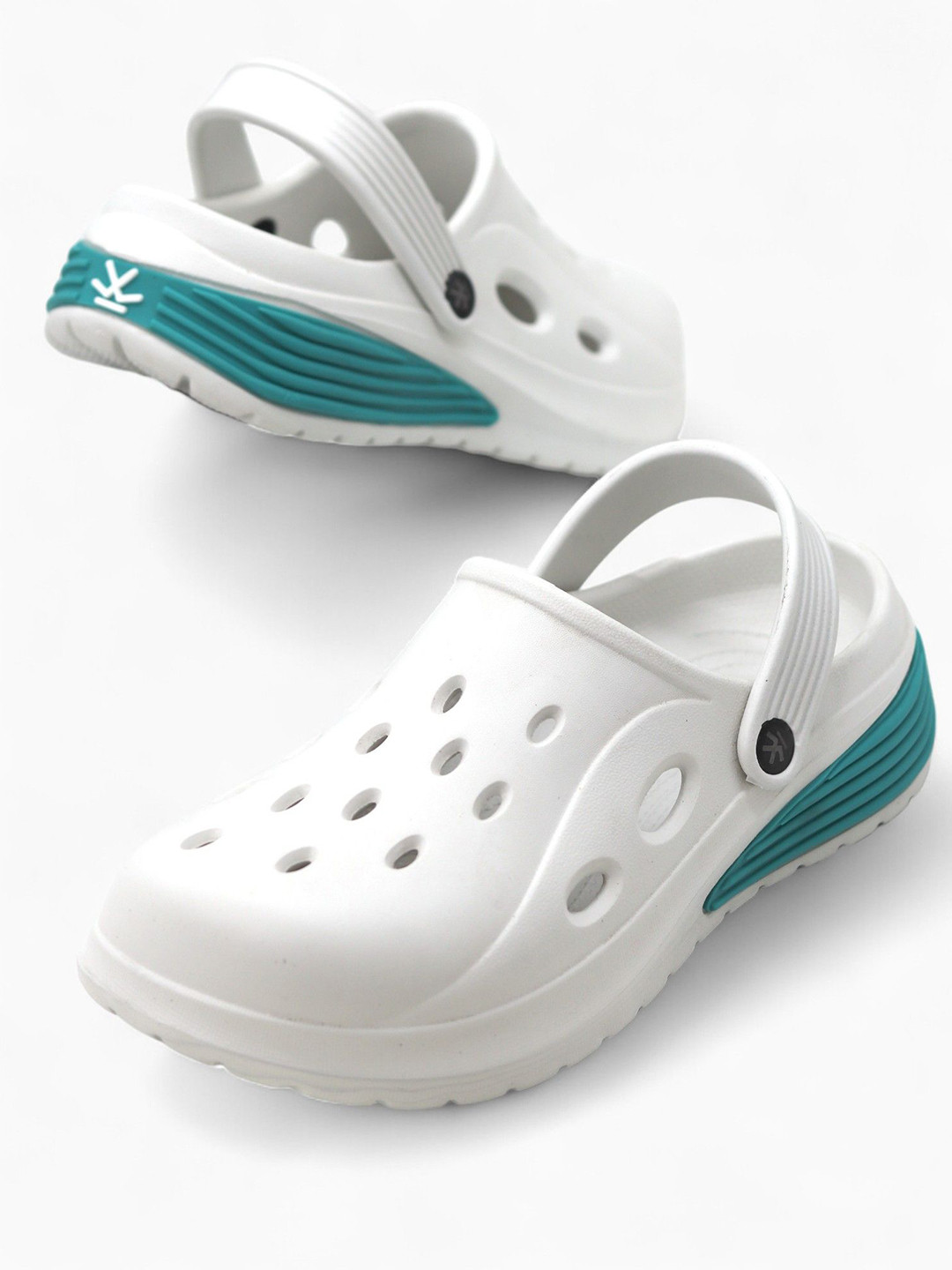 WROGN Men Solid Sport-Inspired Clogs