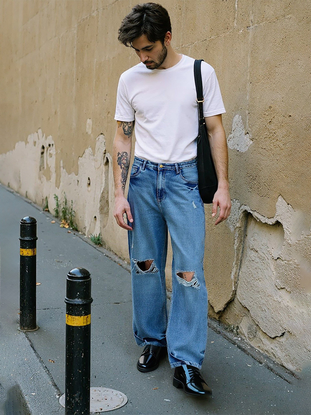 FREAKINS Men Classic Ripped Straight Jeans