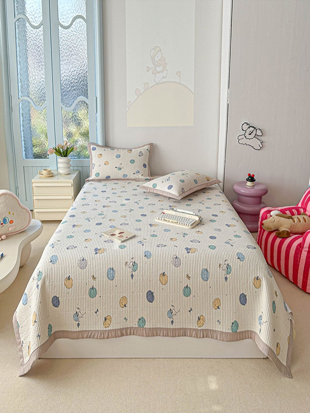 JC HOME Beige & Blue Double Bed King Cover With Pillow Covers -2.0 x 2.3 m