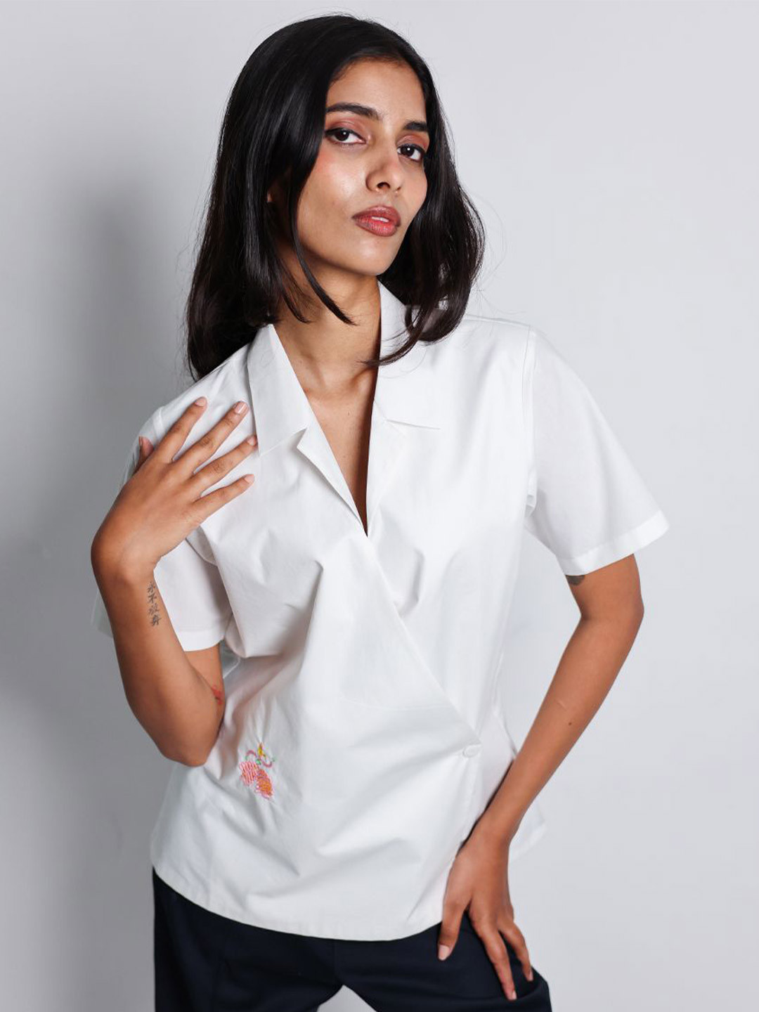 Arya Giri Lonely Ff Wrap Cuban Collar Cotton Shirt