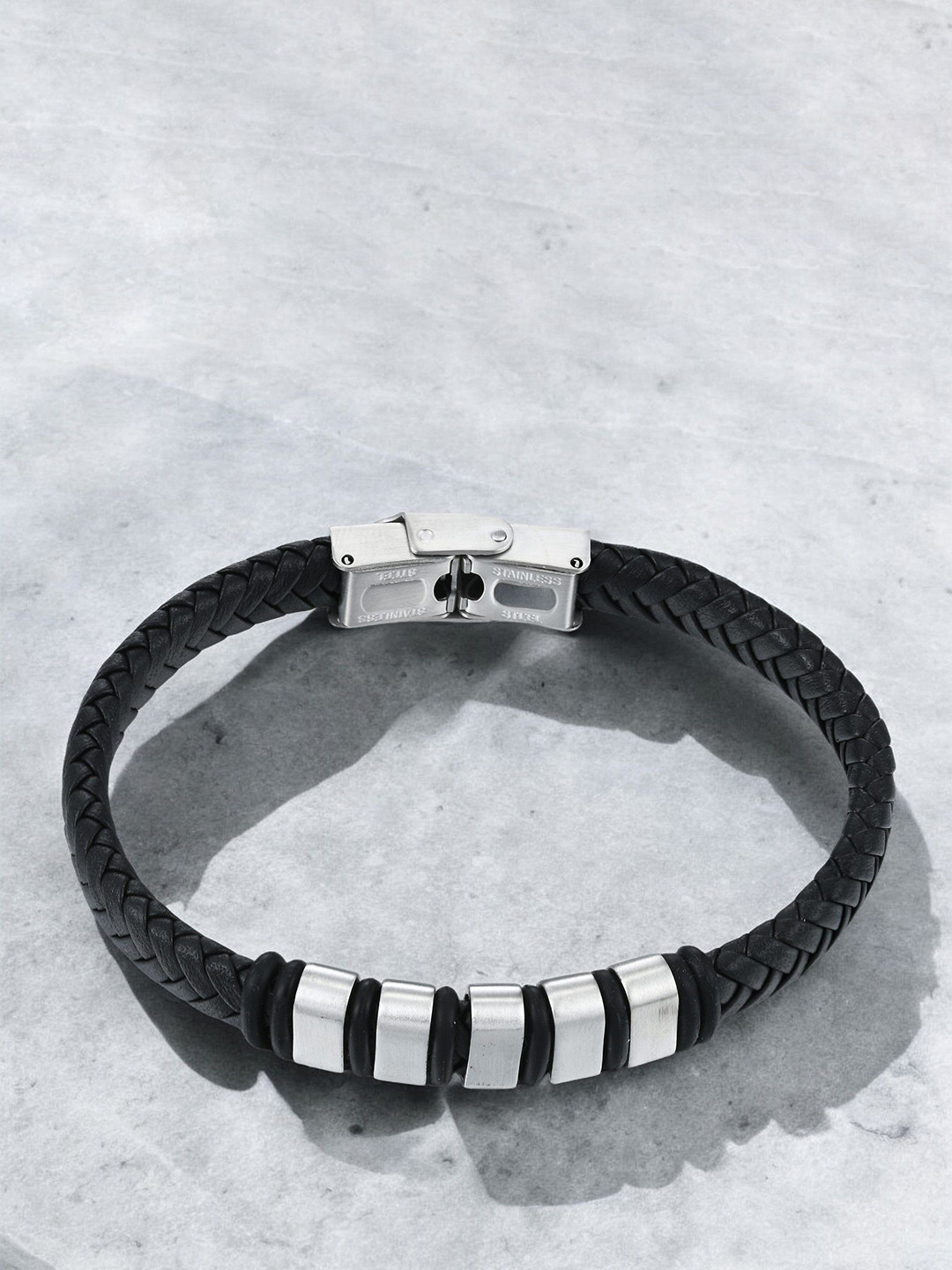 Aiza Men Onyx Leather Bracelet