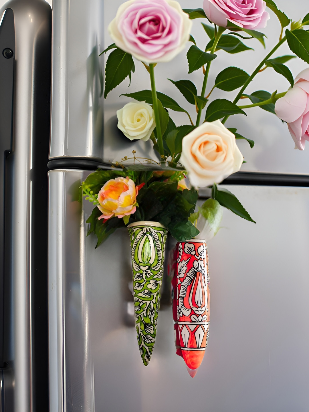 Kraftlik Handicraft Multicoloured Ceramic Vases