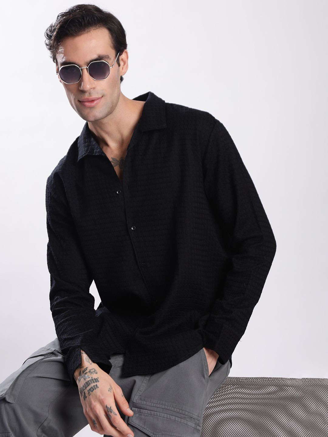 IVOC Men Spread Collar Relaxed Fit Textured Cotton Shirt