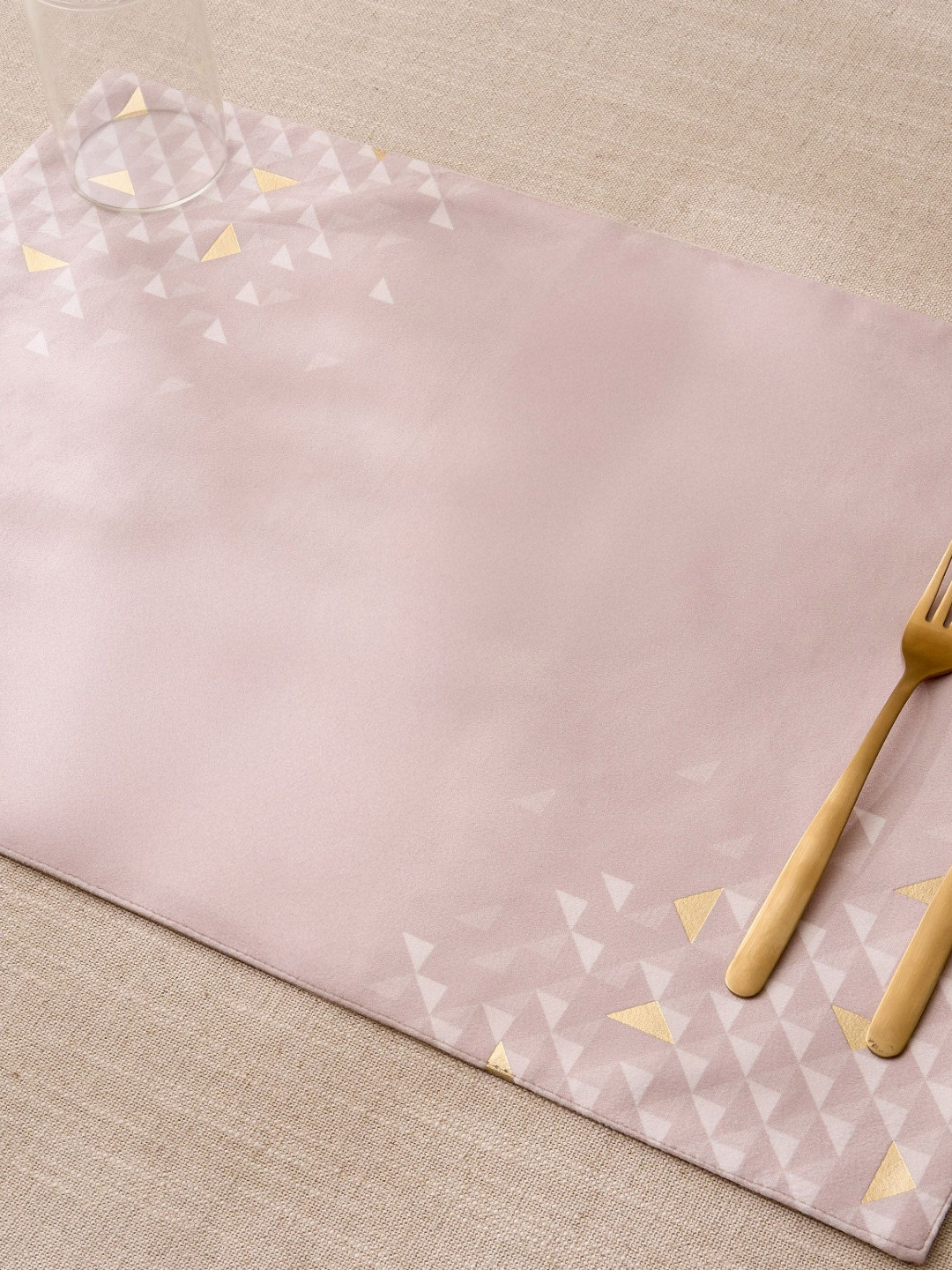 Home Centre Drake Opulence Beige & White Velvet Printed Reversible Placemat