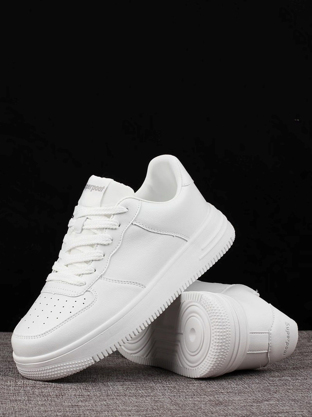 Robbie Jones Men Textured Lace-Ups Orthotic Friendly PU Sneakers