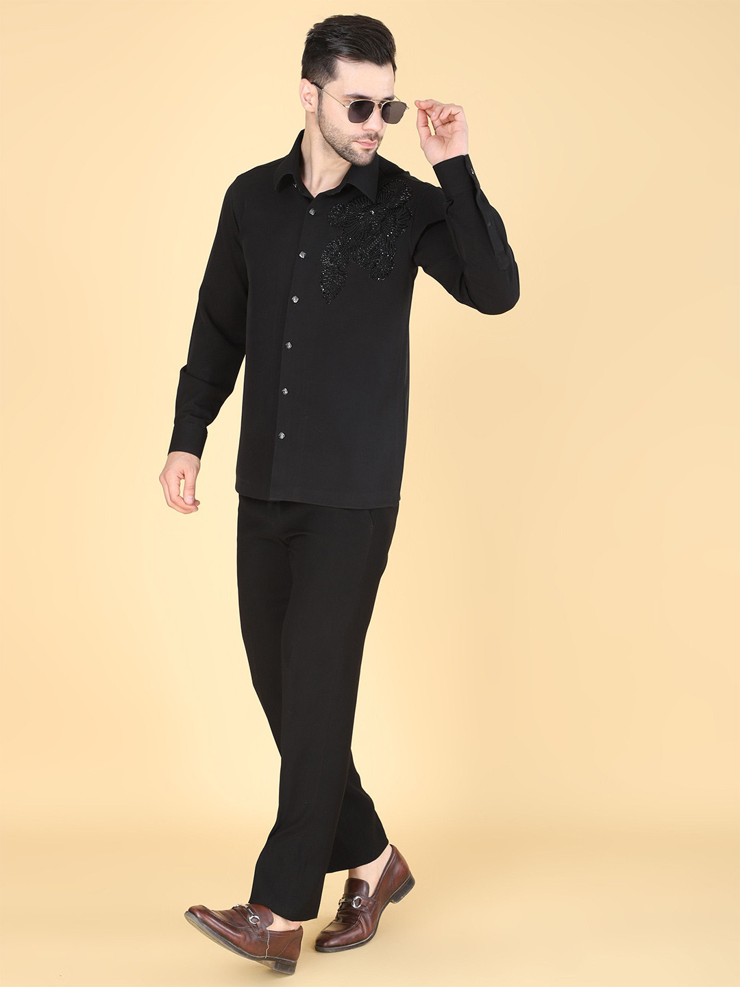 Denis Parkar Men Solid Spread Collar Party Shirt