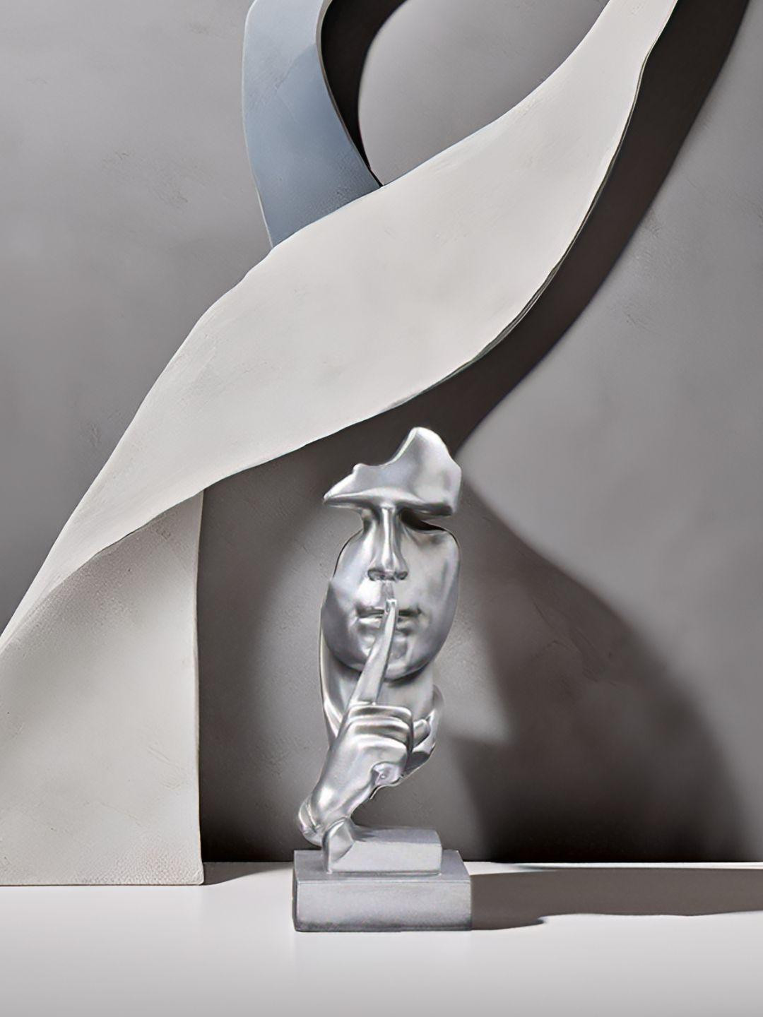 Kraftlik Handicraft Abstract Design Vase