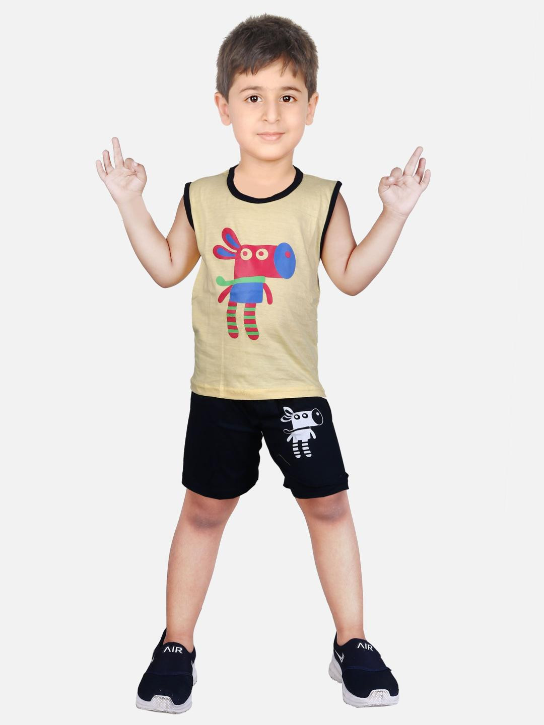 Covetus Unisex Clothing Set