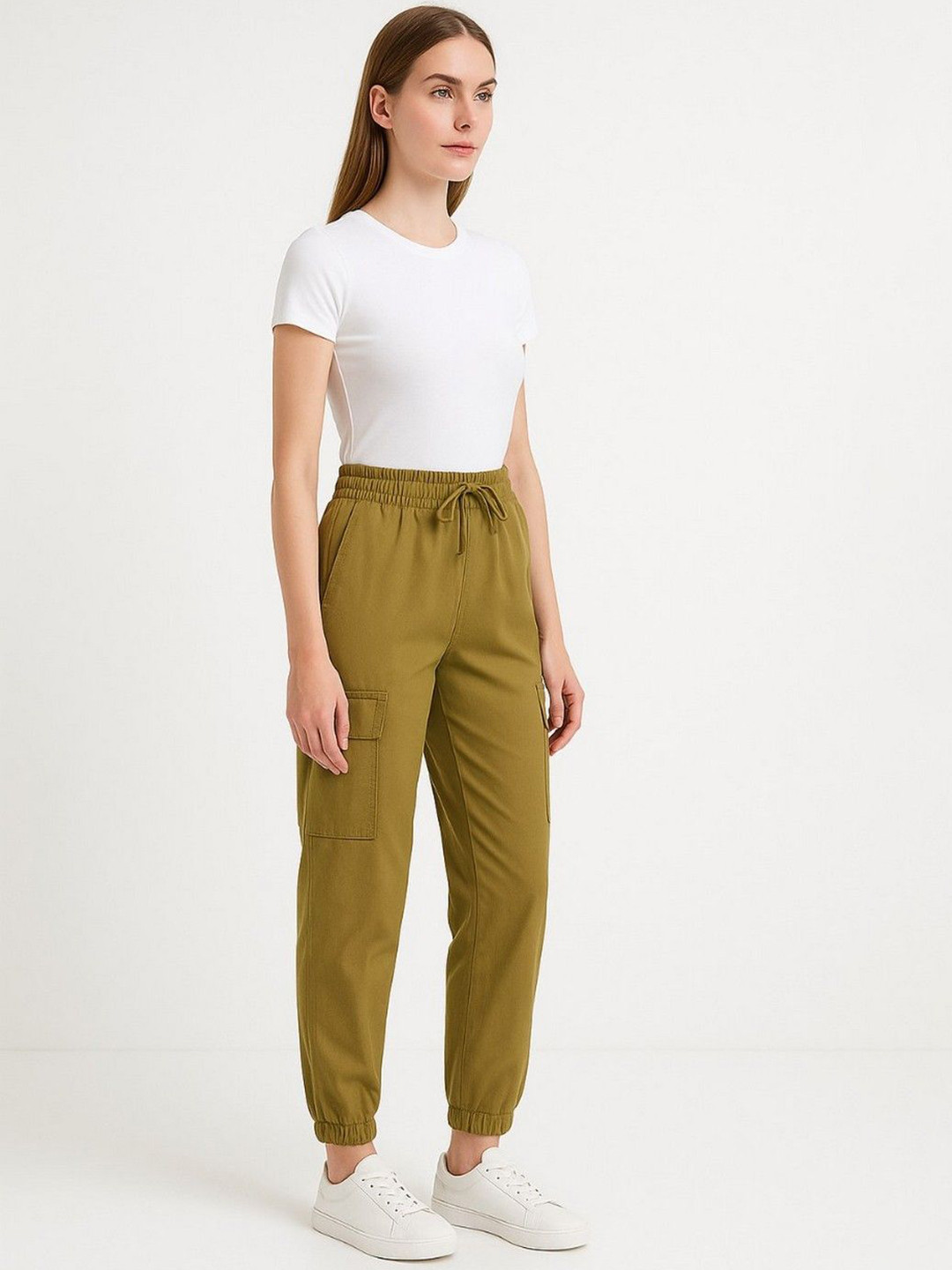 Kaali Peeli Women Tailored Joggers Trousers