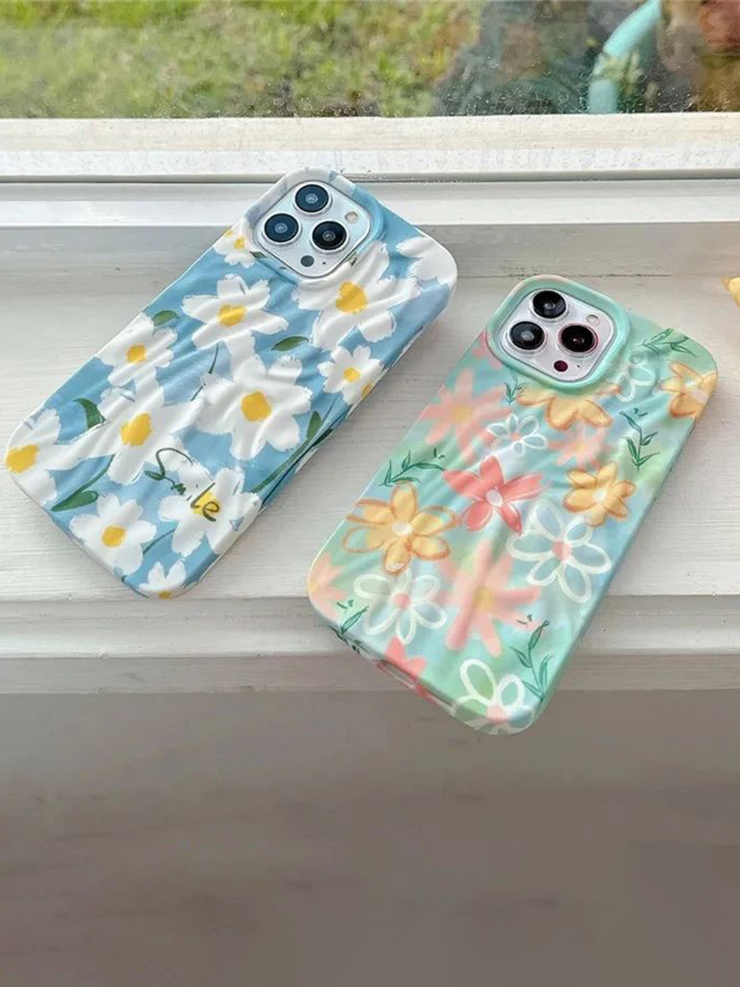 CASE CREATION Women iPhone 15 Real 3D Back Case